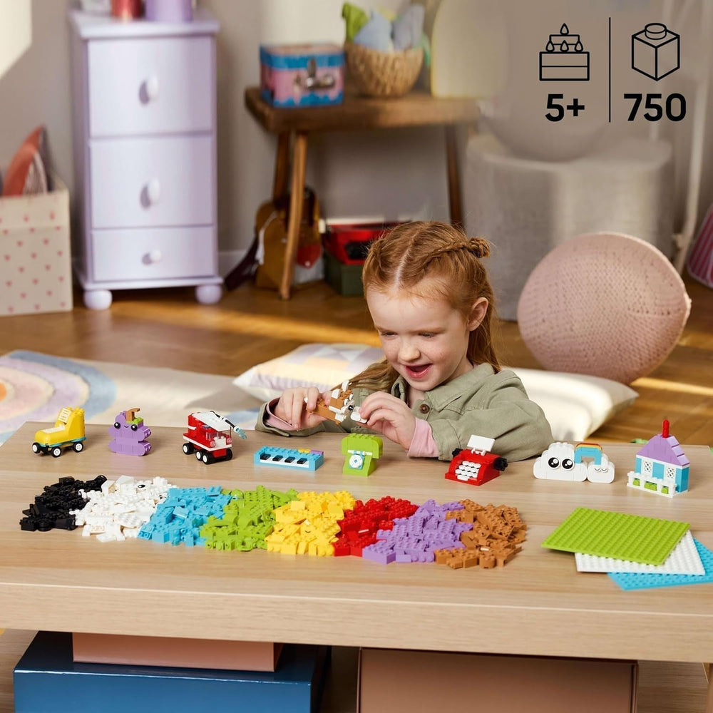 Ensemble créatif LEGO Classic pour construire et jouer - ensemble avec des briques colorées - construisez une maison, un chien, une voiture amusante, un clavier de piano et un arc-en-ciel - ensemble de bricolage pour garçons et filles à partir de 5 ans Jeux de construction Besuche den LEGO-Store