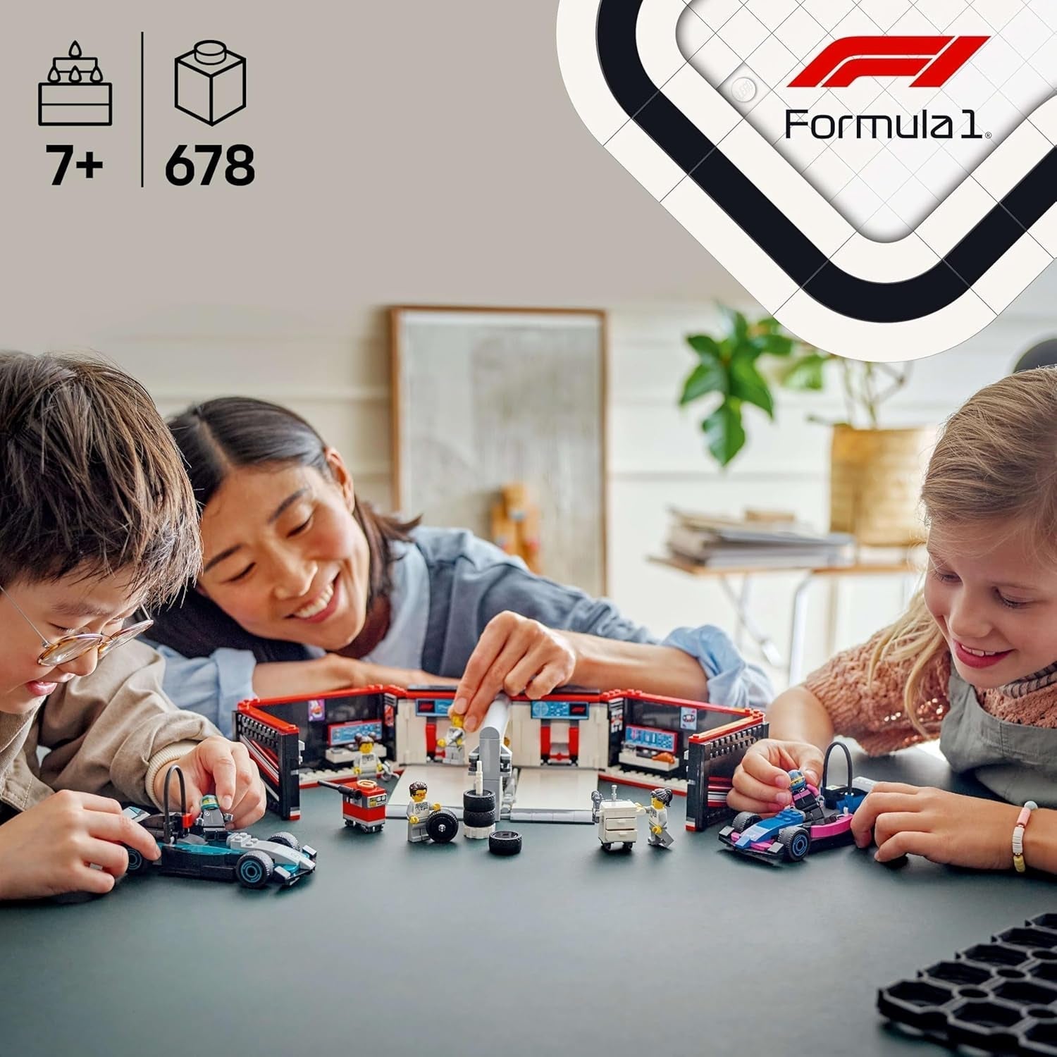 Garage LEGO City F1 avec voitures de course Mercedes-Amg et Alpine - Voiture de course de Formule 1 avec 2 pilotes et 4 figurines mécaniques - Cadeau pour garçons et filles à partir de 7 ans et fans 60444 Besuche den LEGO-Store Building Sets