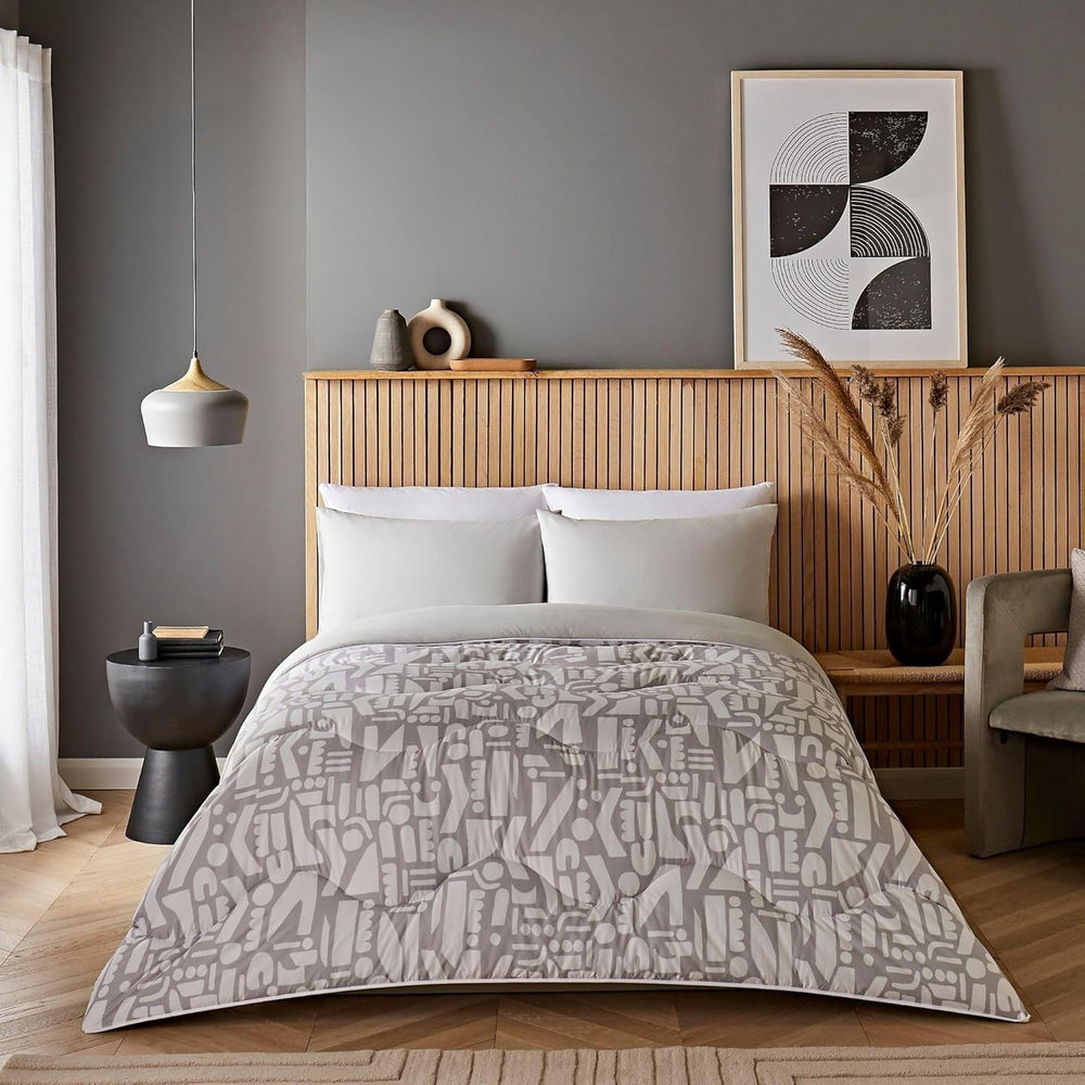 Couverture polaire Sherpa confortable Night Lark, tartan rouge classique, 9 Tog, luxueuse, moelleuse, épaisse et réversible, parfaite pour un canapé, un lit, un canapé. Hypoallergénique, lavable en machine, Taille : Lits et couettes Night Lark Geo simplistic King size