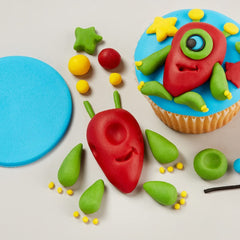 Fondant noir 1 kg - prêt à rouler, parfait pour recouvrir et décorer gâteaux, cupcakes et biscuits - noir - 1 kg Pâte à sucre Naty Shop