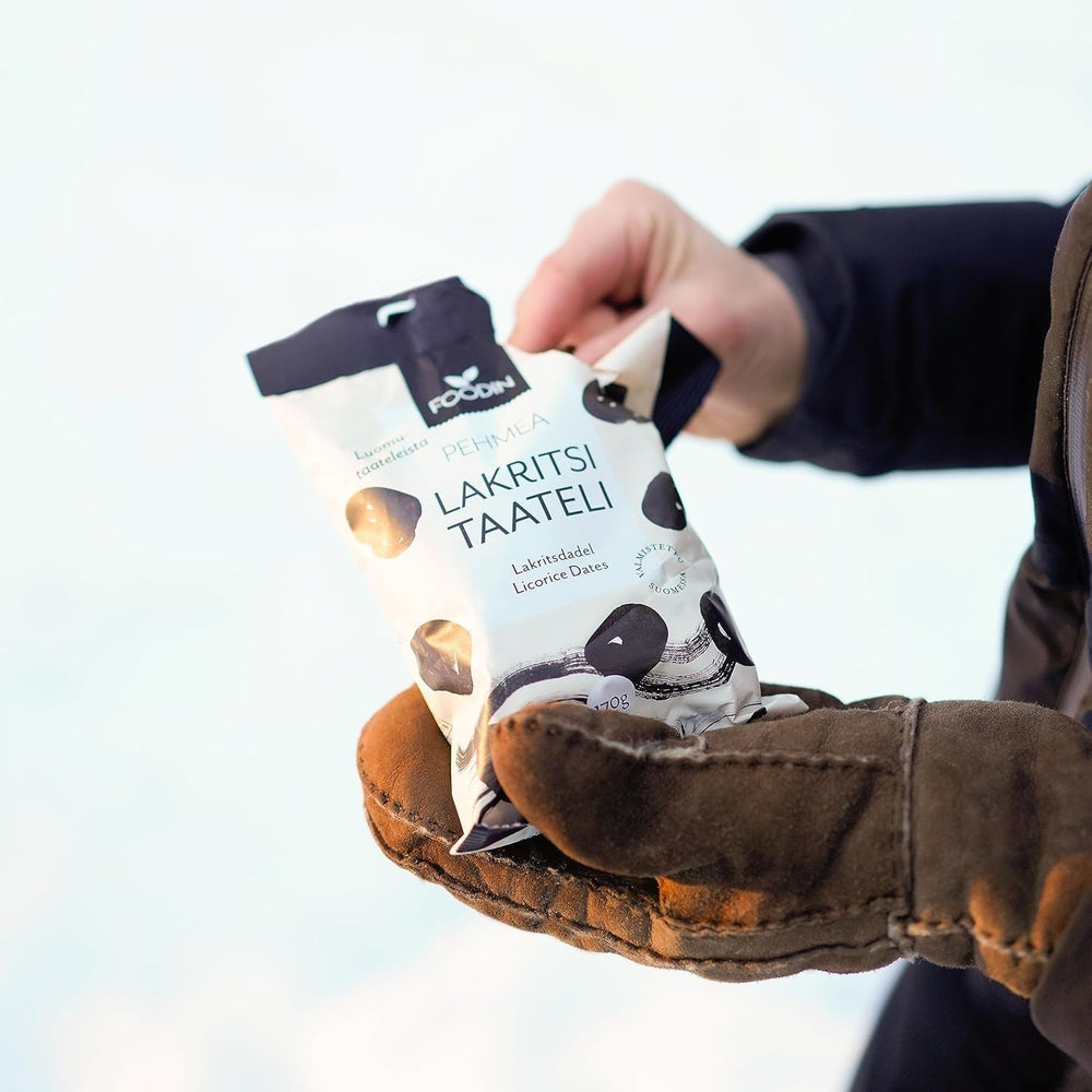 Données Foodin Friandises végétaliennes, sans gluten, douces, sucrées et saines Fruits secs avec poudre de réglisse pour le snacking, la pâtisserie et plus encore - Fabriqué à Vaajakoski (3x170g) Produits déshydratés Naty Shop