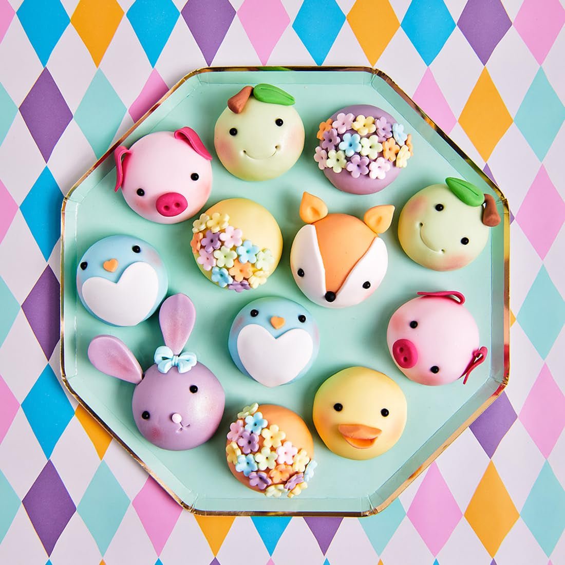 Fondant laminé blanc brillant FunCakes : facile à utiliser, lisse, flexible, doux et malléable, parfait pour la décoration de gâteaux, halal, casher et sans gluten. 1 kg de pâte à sucre Naty Shop