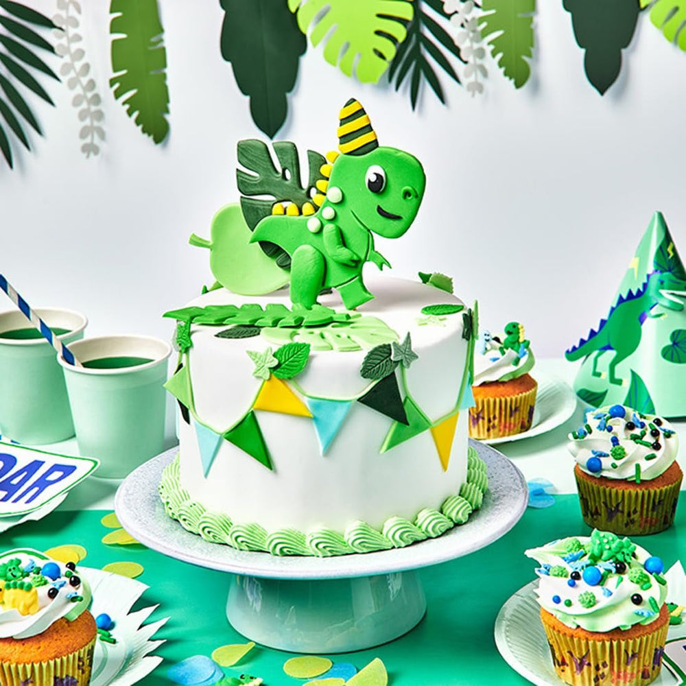 Fondant Roulé Vert Forêt FunCakes : Facile à utiliser, lisse, flexible, doux et malléable, parfait pour la décoration de gâteaux, halal, casher et sans gluten, 250g de Pâte à Sucre Naty Shop