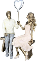 GILDE Décoration Figurine Couple Coeur Ballon - Amoureux sur le banc avec ballon coeur décoration cadeau mariage - Coloris : Blanc Bronze Gris - Hauteur 24,5 cm Statuettes et sculptures Naty Shop