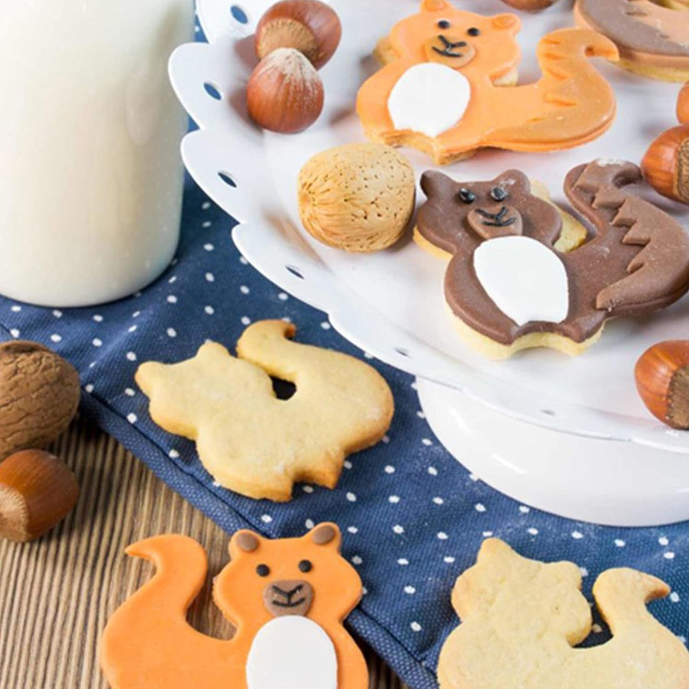 Günthart BackDecor 800 g fondant blanc Table décorative blanche pour enduire, glacer des gâteaux ou modeler, sans huile de palme, prête à l'emploi et facile à travailler avec la pâte à sucre Naty Shop