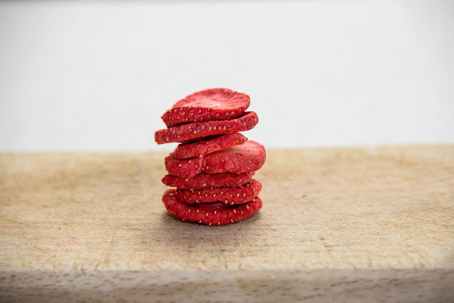 Tranches de fraises lyophilisées Mynatura I légumes I naturels I fruits secs I fruits I - légèrement séchés (1 x 350g) Produits déshydratés Naty Shop