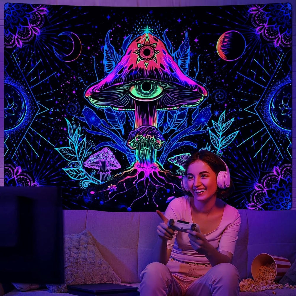 Tapisserie alishomtll champignon fluorescent lumière noire mandala Accueil - Accessoires et Décorations Naty Shop